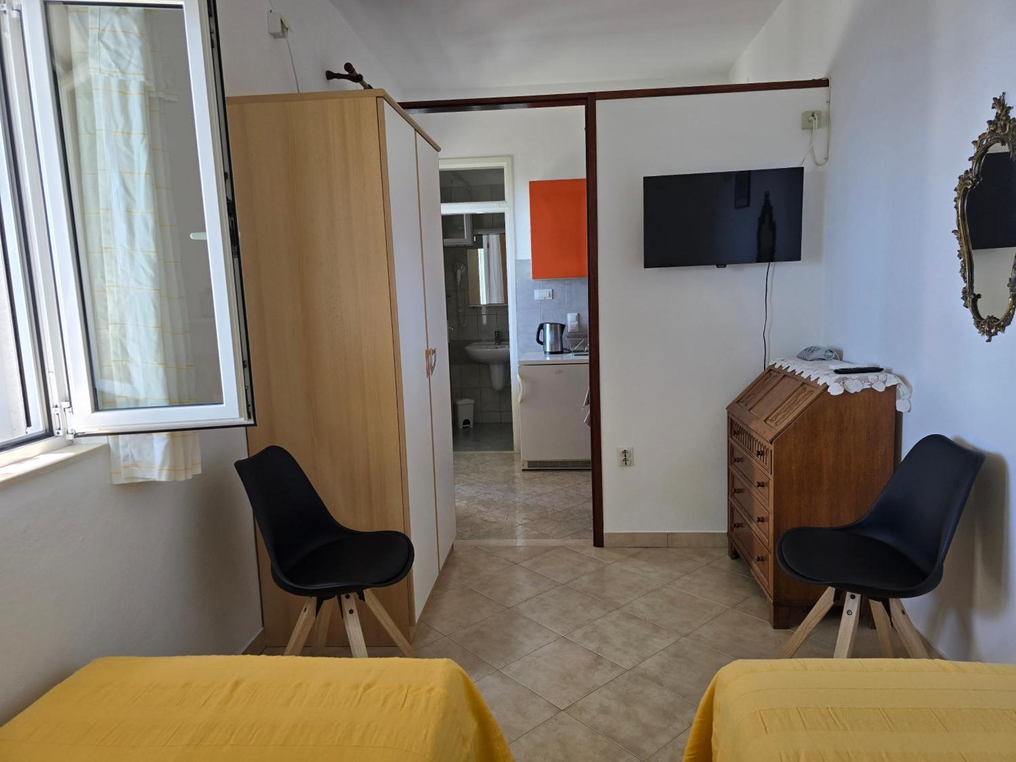 Apartments Bajo - Free Parking Dubrovnik Ngoại thất bức ảnh